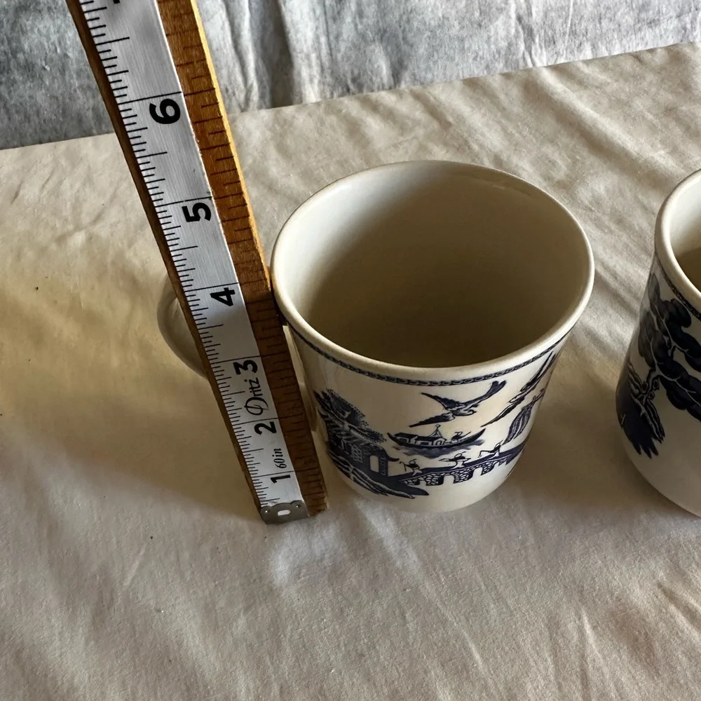 SET OF 2 COFFEE MUGS VINTAGE MADE IN ENGLAND CHURCHILL WILLOW BLUE